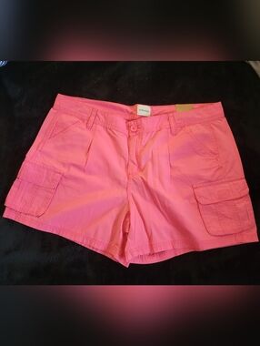 *NWT* G.H. Bass Shorts, Size 12, Coral Pink